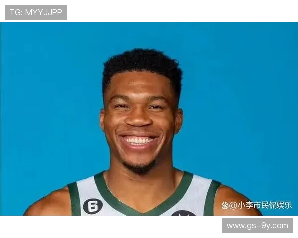 字母哥从几岁开始踢足球到成为篮球巨星的成长历程揭秘